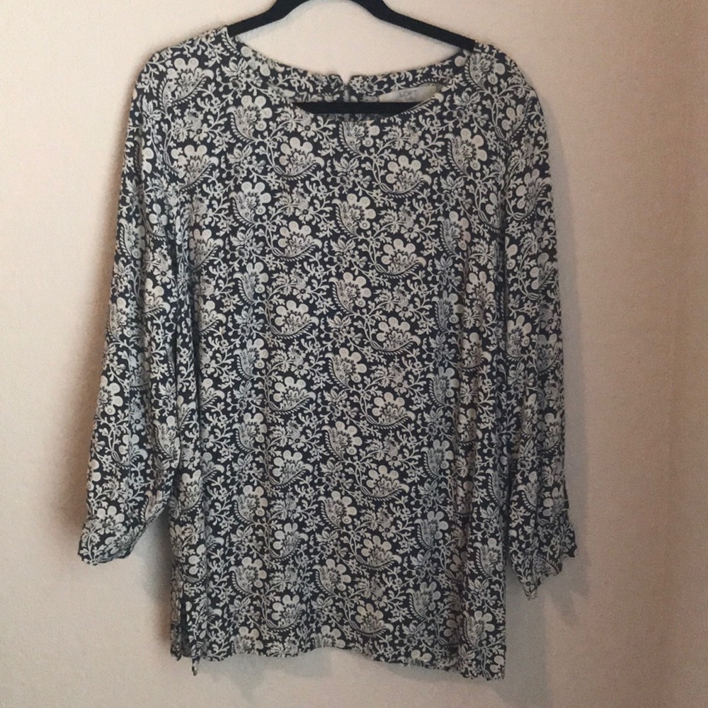 LOFT Plus Patterned Top - Picture 4 of 5